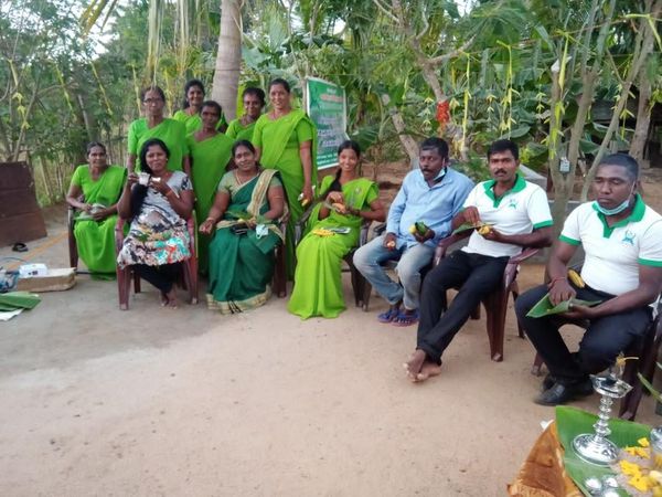 HelpingHeartsTamil படம் 929
