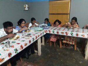 HelpingHeartsTamil படம் 2057