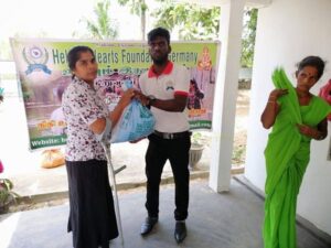 HelpingHeartsTamil படம் 2053
