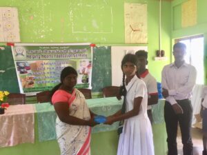 HelpingHeartsTamil படம் 1971