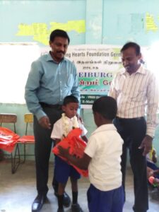 HelpingHeartsTamil படம் 1788