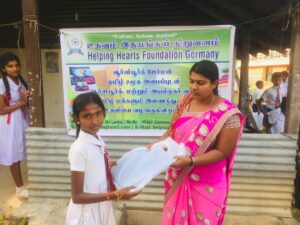 HelpingHeartsTamil படம் 1833