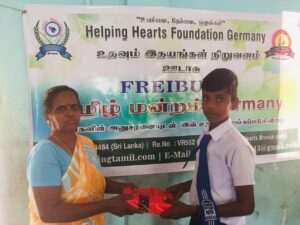 HelpingHeartsTamil படம் 1697