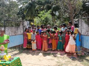 HelpingHeartsTamil படம் 649