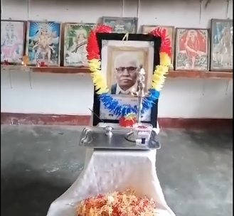 பழுகாமம் விவேகானந்தா சிறுவர் இல்லக் குழந்தைகளுக்கு ஒரு நாள் விசேட உணவும் வழங்கி வைக்கப்பட்டது அந்த வகையில் அமரர் கந்தையா சண்முகநாதன் Helping